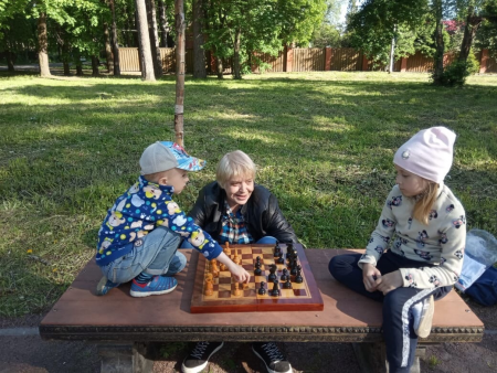 Поздравляем Важнову Софию с победой среди девочек в шахматном турнире "Открытие сезона"